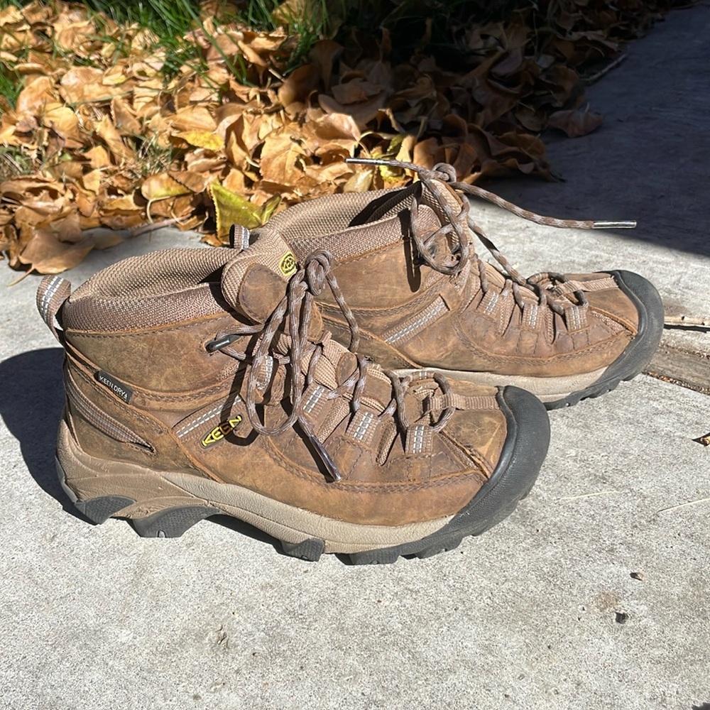 Targhee II Waterproof Mid Hiking Boots - Women's